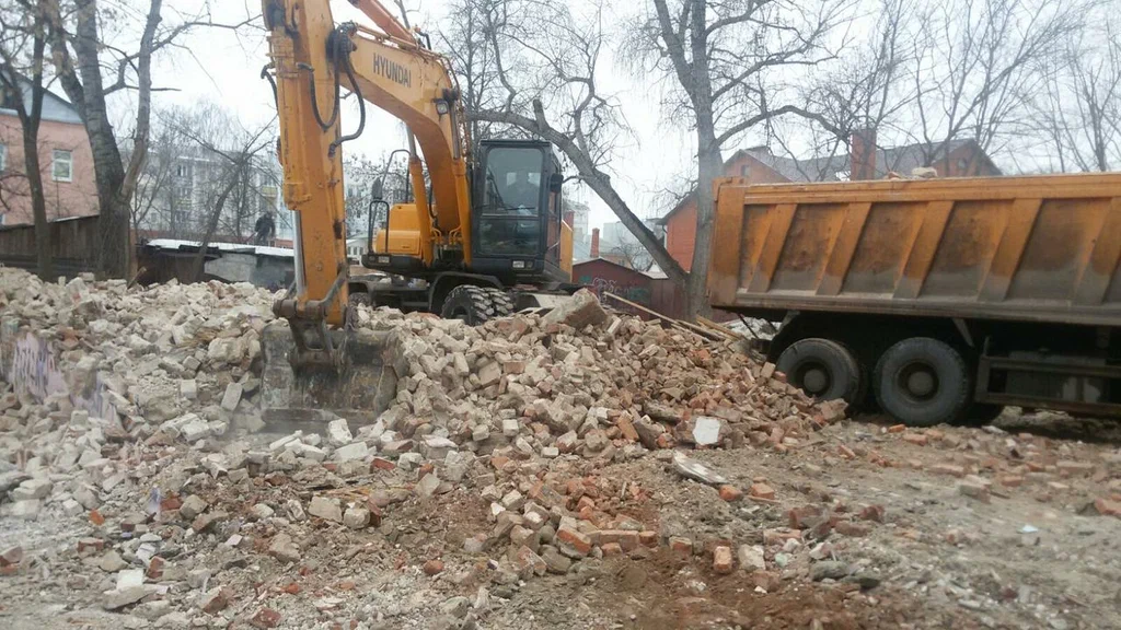 Вывоз мусора ОССиГ с выездом в Полевской в октябре