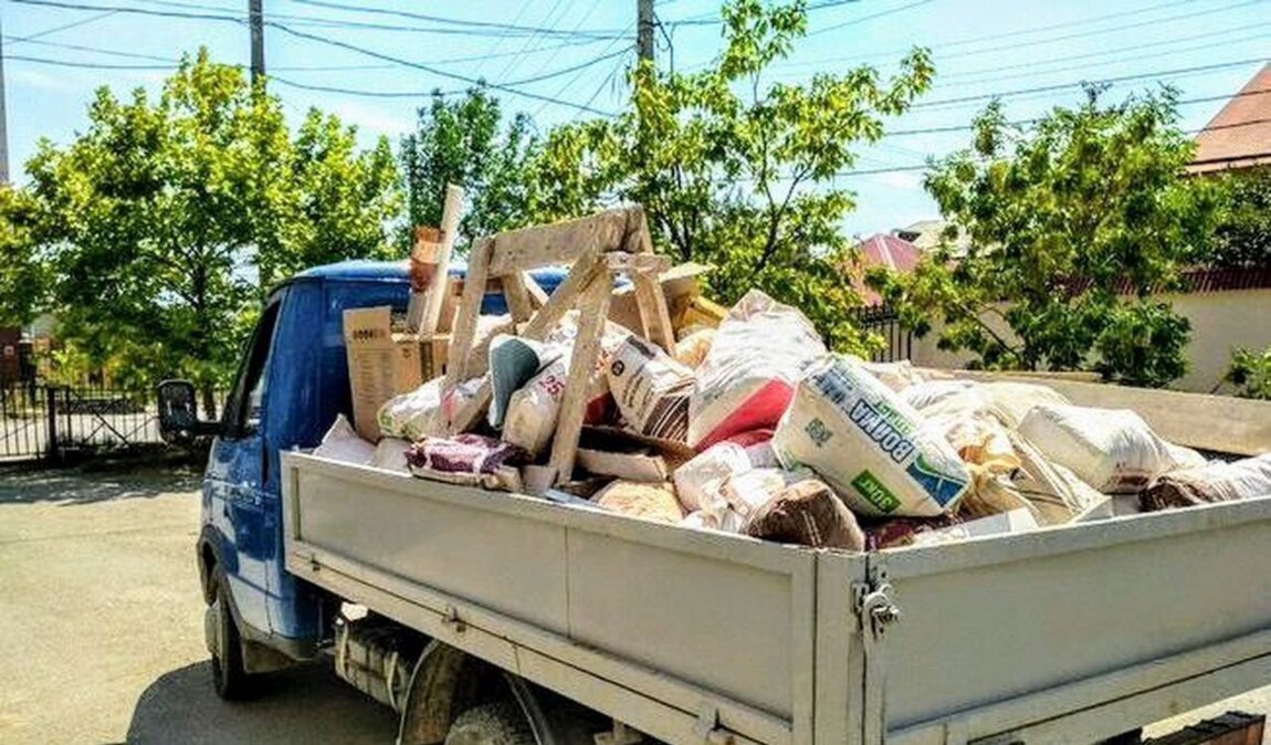 Вывоз мусора Газелью в Полевской в октябре