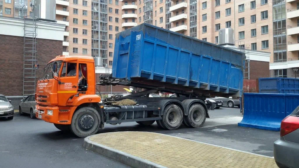 Аренда пухто для вывоза строительного и бытового мусора в Полевской в октябре